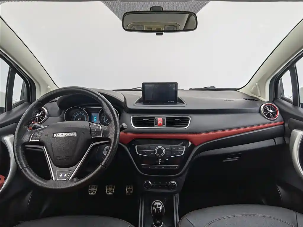 Haval H1 2016 1.5L MT Luxury