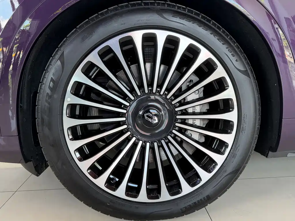 AITO AITO M9 — миниатюра 6