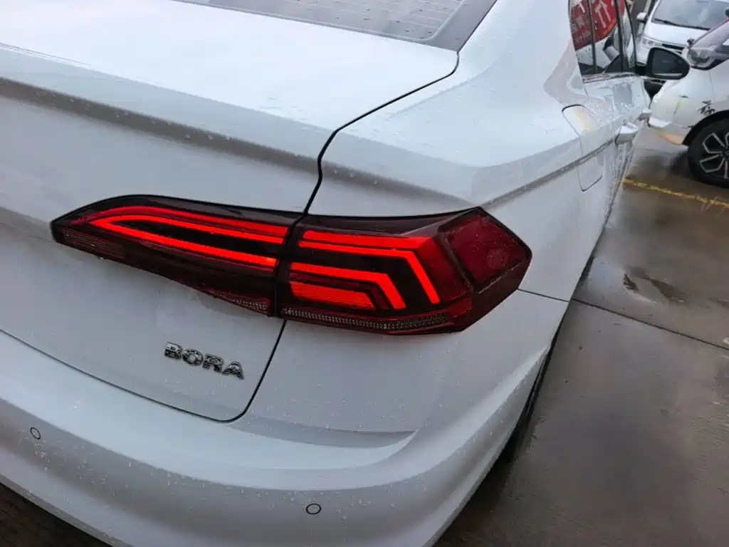 Volkswagen Bora — миниатюра 8