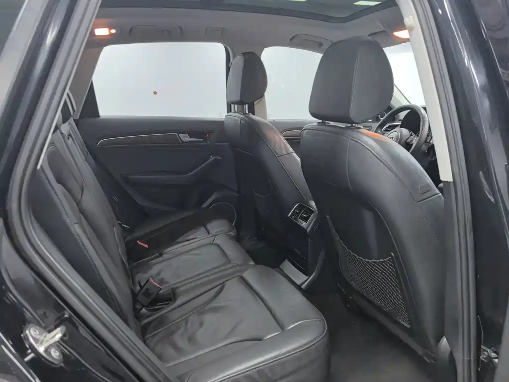 Audi Q5 — миниатюра 7