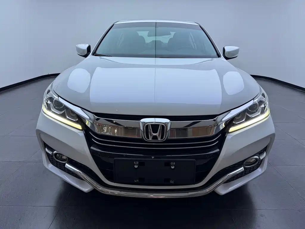 Honda Accord — миниатюра 2