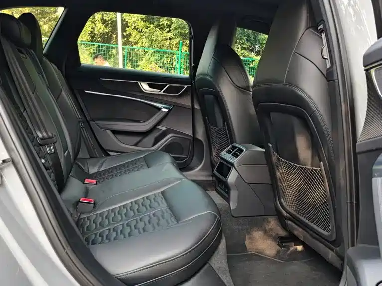 Audi RS 6 — миниатюра 15