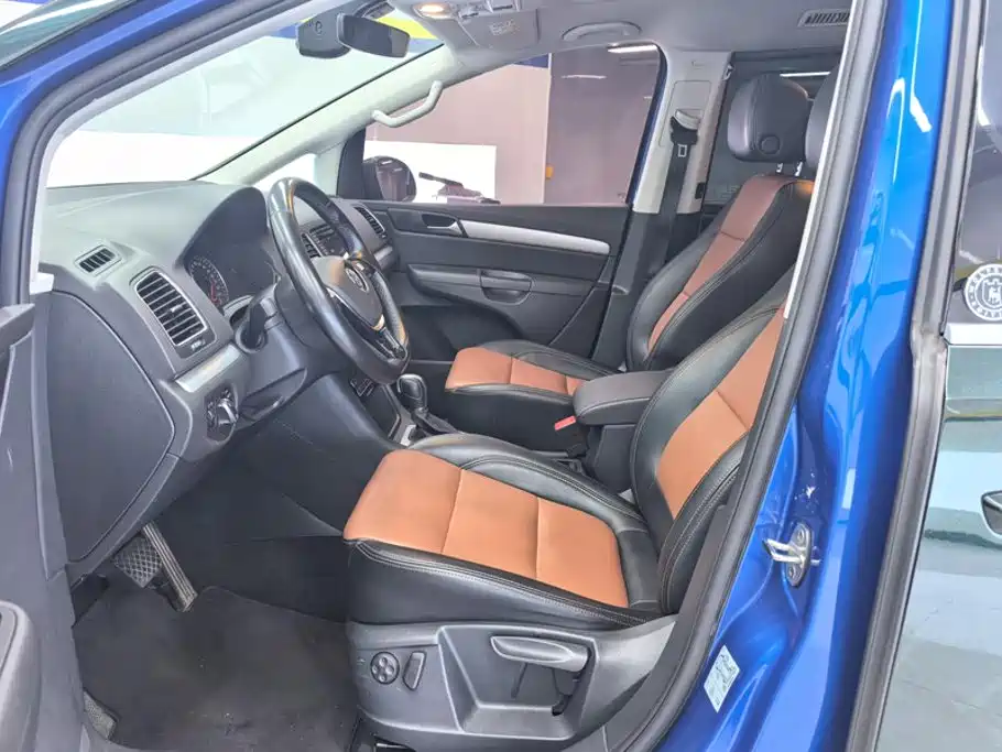 Volkswagen Sharan — миниатюра 9