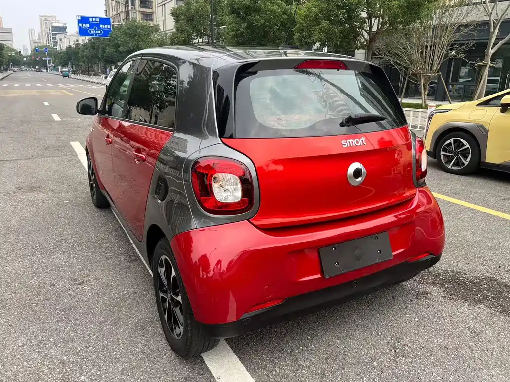 smart Smart Forfour — миниатюра 7