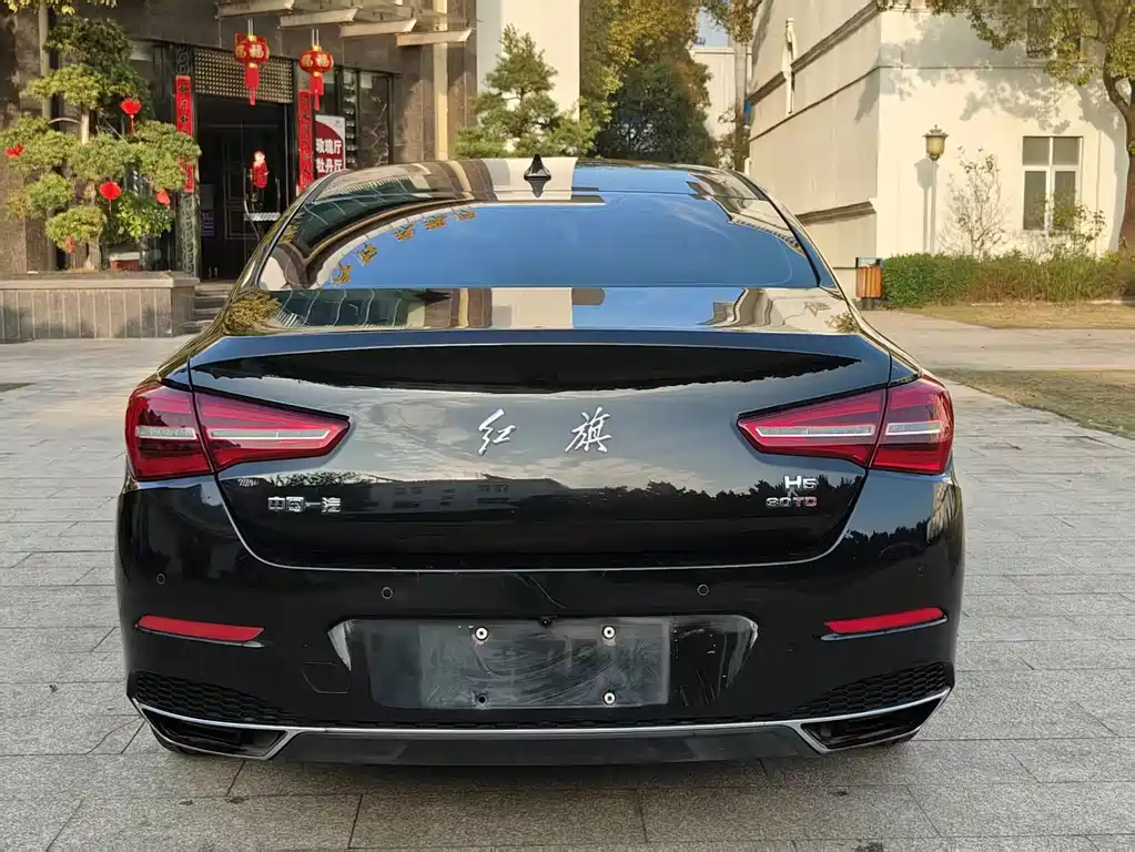 Hongqi Hongqi H5 — миниатюра 8
