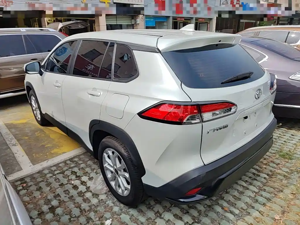 Toyota Frontlander — миниатюра 5