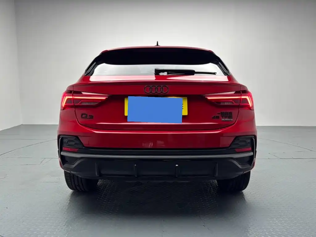 Audi Q3 Sportback — миниатюра 8