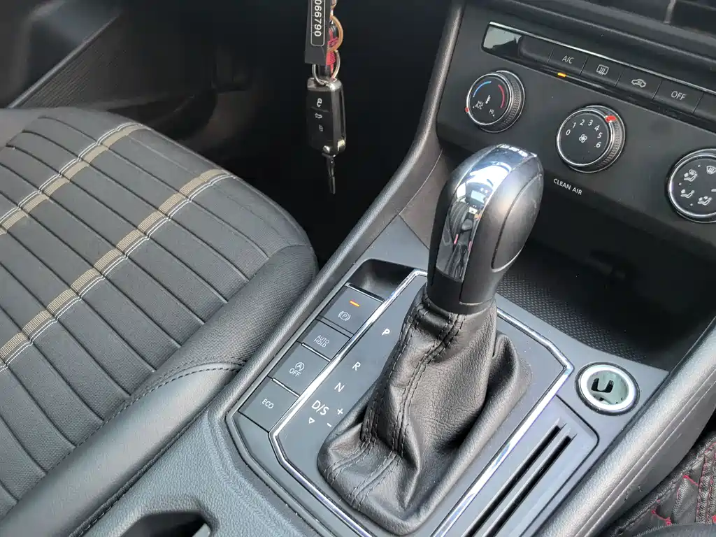 Volkswagen Lavida — миниатюра 17