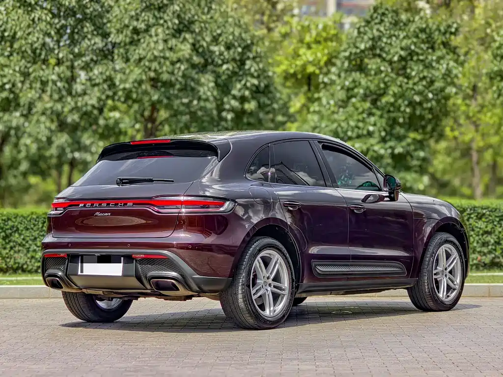 Porsche Macan — миниатюра 6