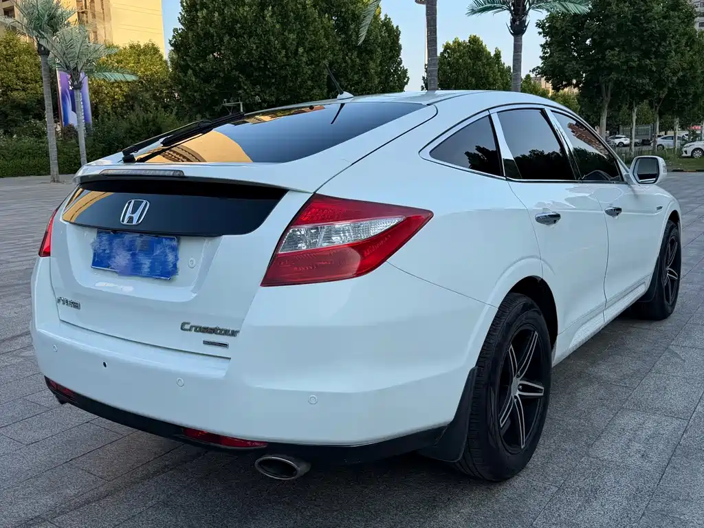Honda Crosstour — миниатюра 6