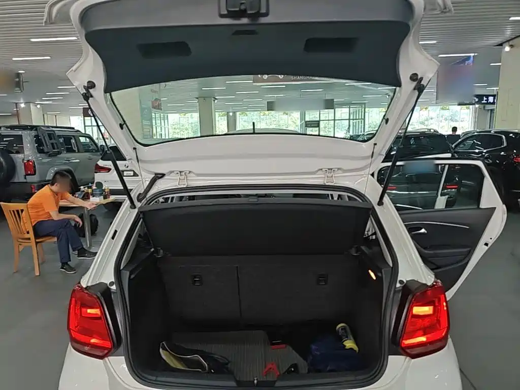 Volkswagen Polo — миниатюра 19