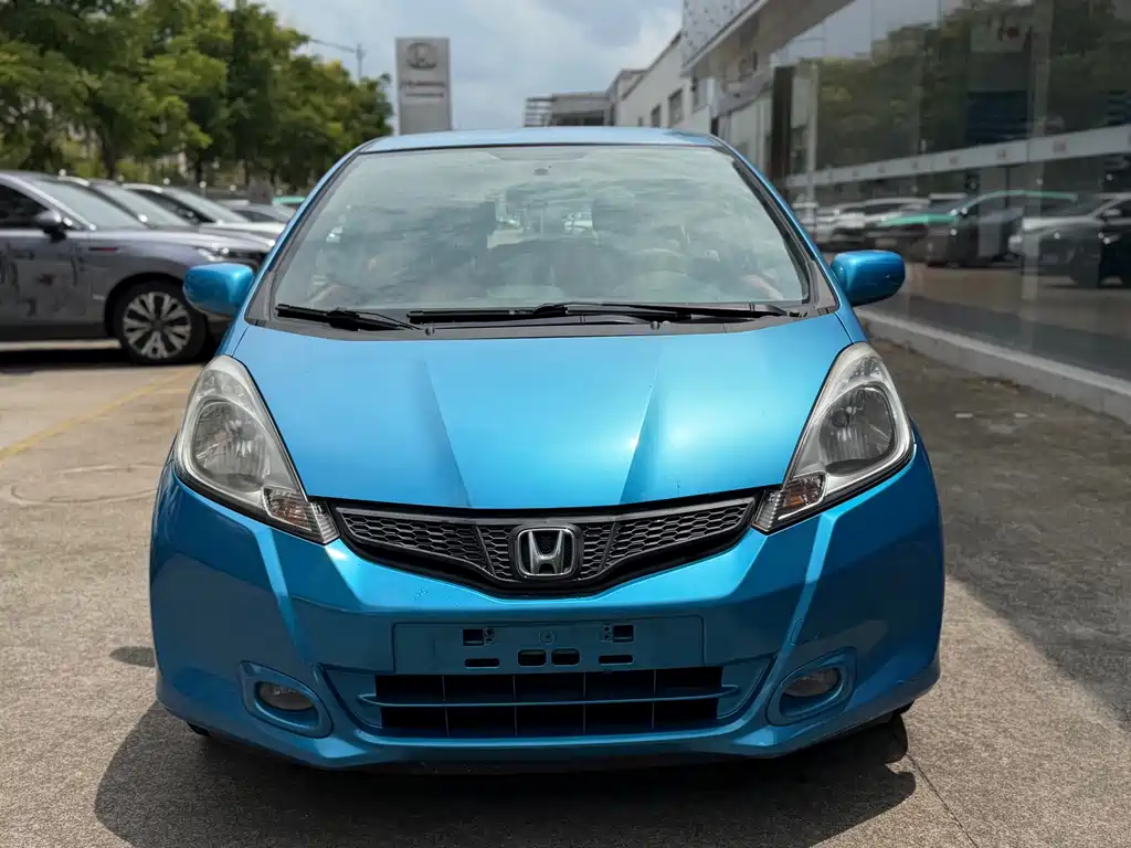 Honda Fit 1.3L Manual Comfort Edition, фото 2