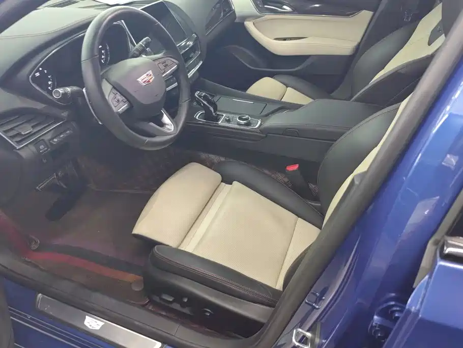 Cadillac CT5 — миниатюра 9