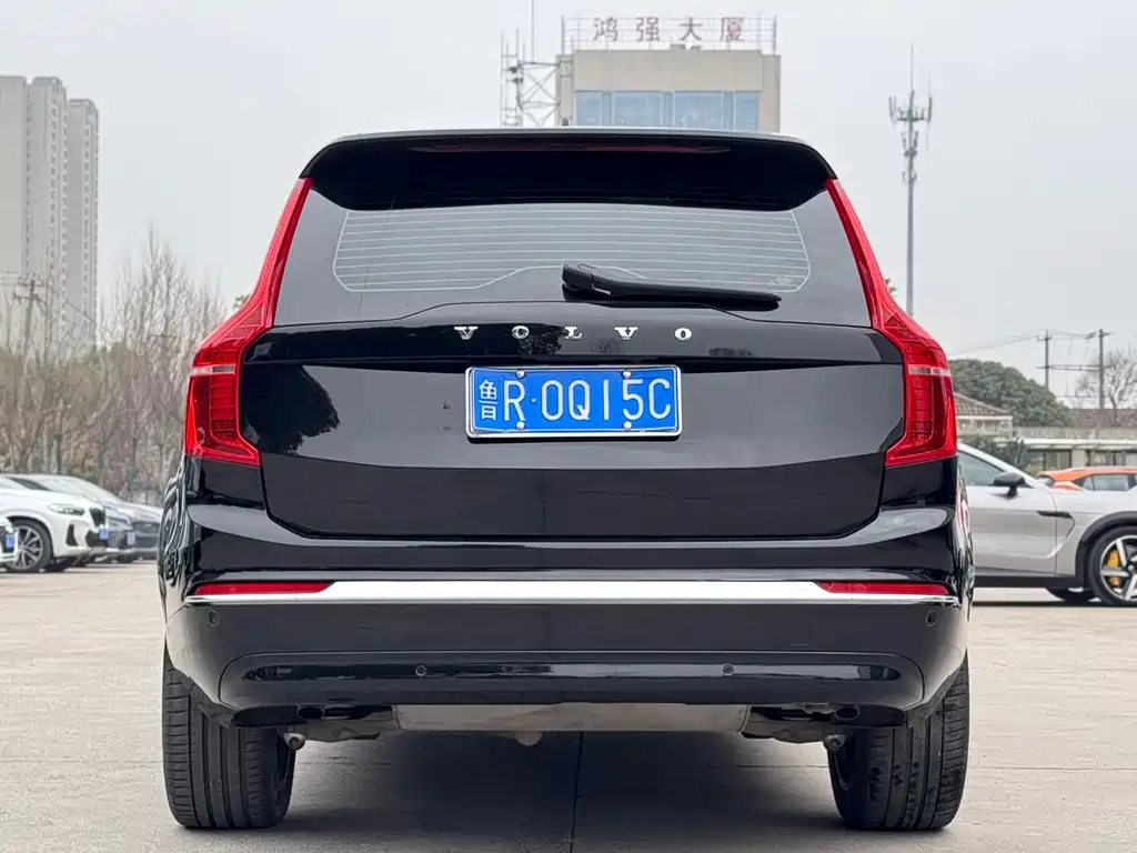 Volvo XC90 2024 B5 Luxury 5 мест