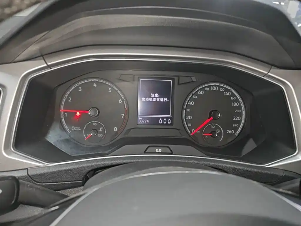 Volkswagen T-Roc — миниатюра 12