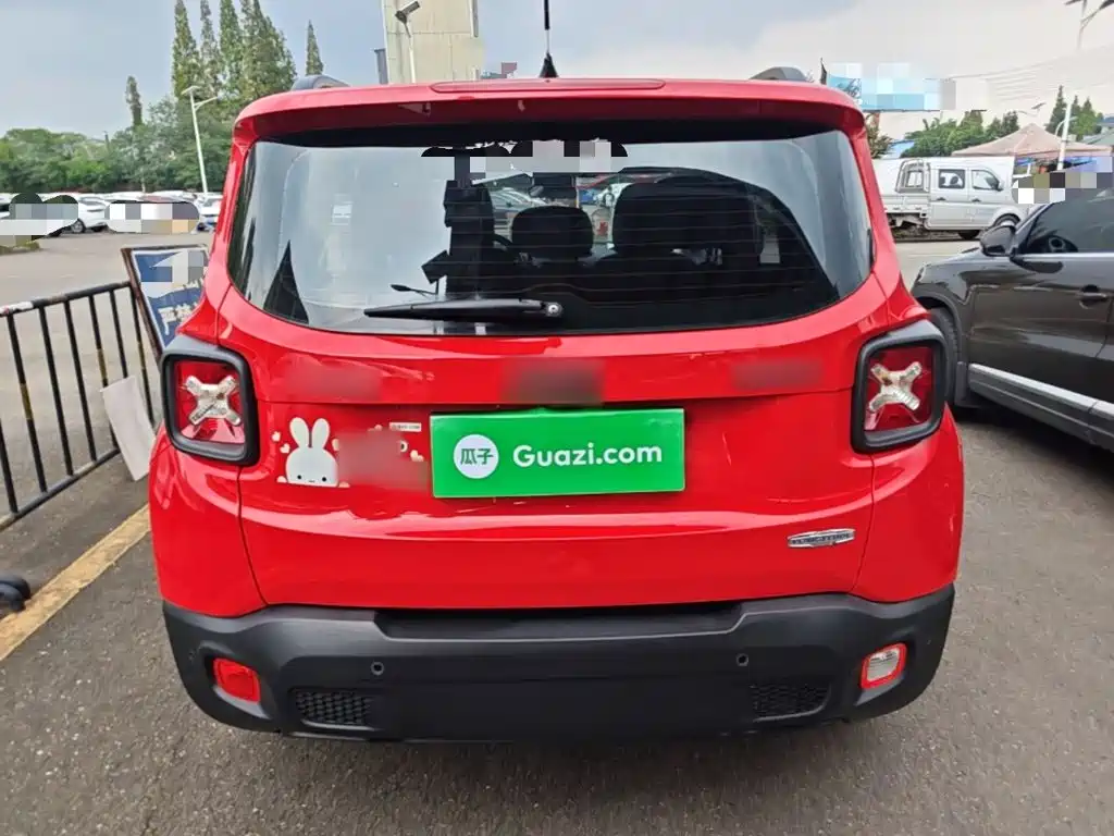 Jeep Renegade — миниатюра 6