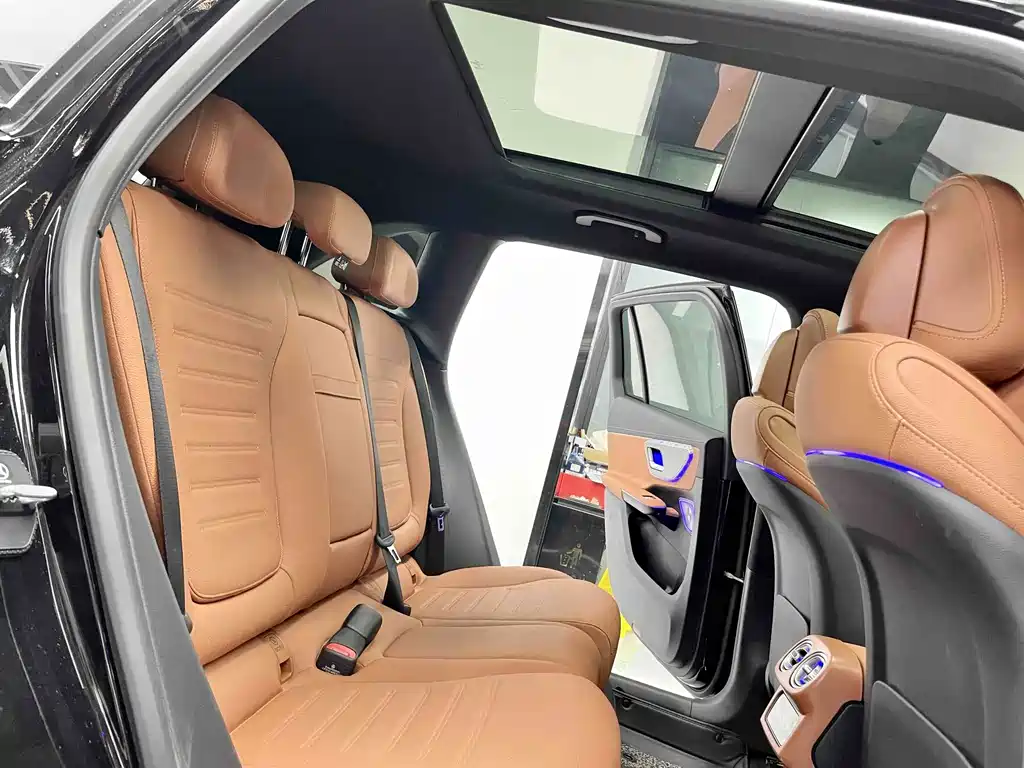 Mercedes-Benz GLC — миниатюра 5