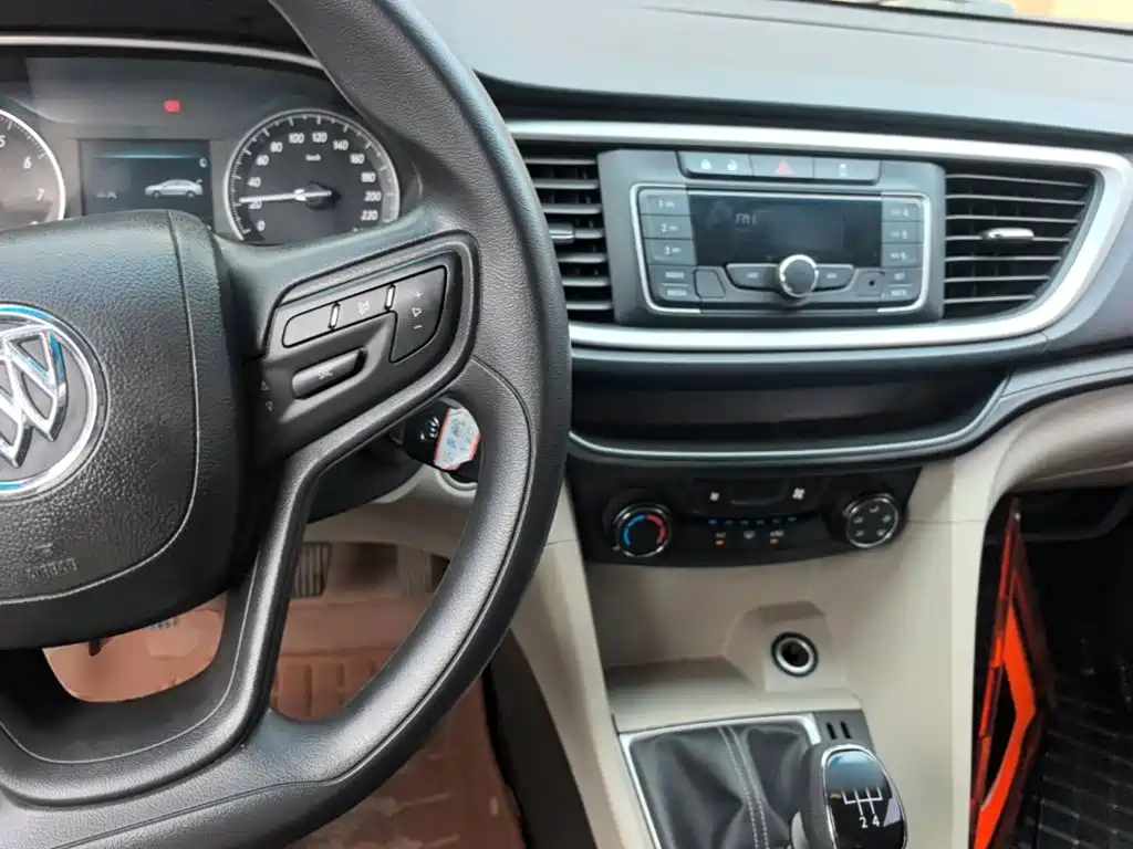 Buick Excelle — миниатюра 10