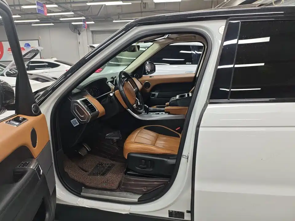 Land Rover Sport — миниатюра 3