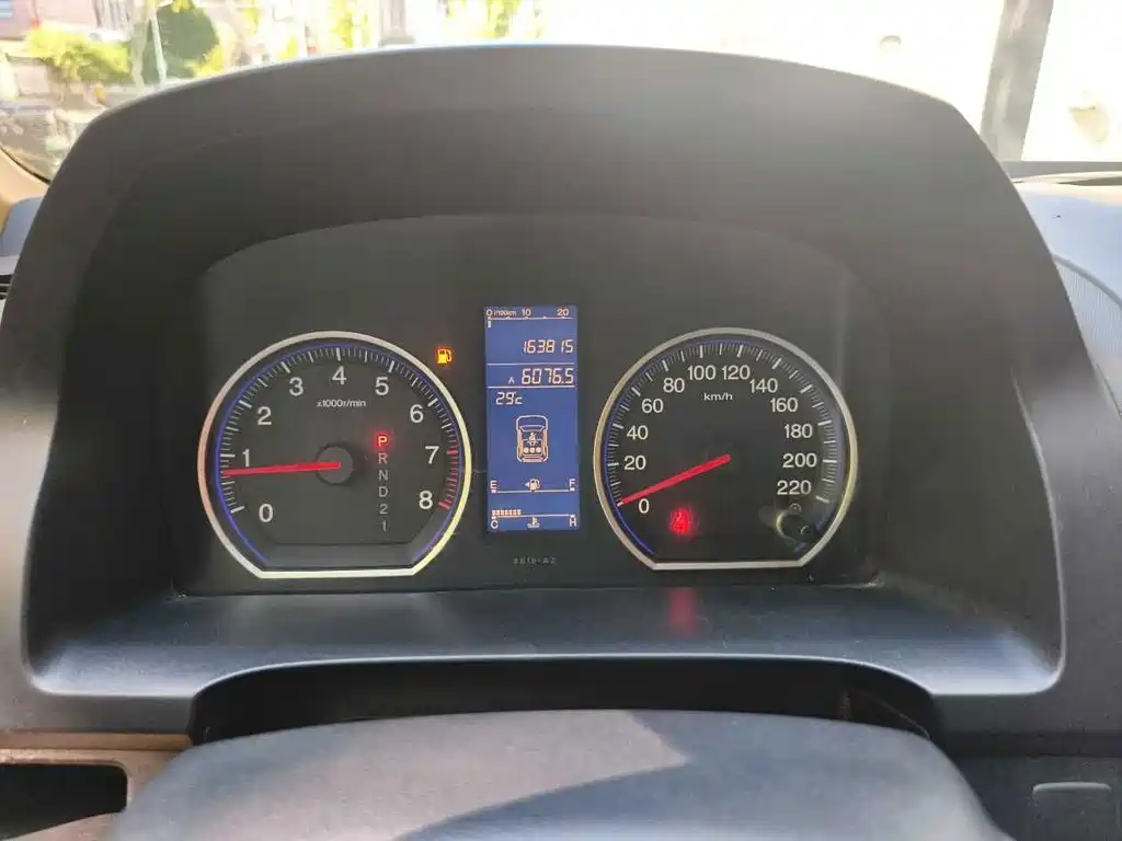 Honda CR-V — миниатюра 8