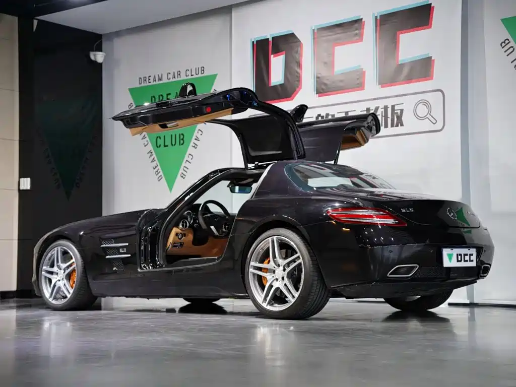 Mercedes-Benz SLS AMG — миниатюра 30