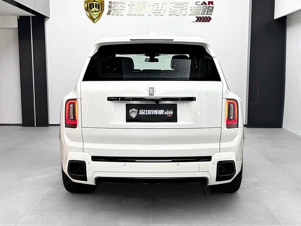 Rolls-Royce Cullinan — миниатюра 2