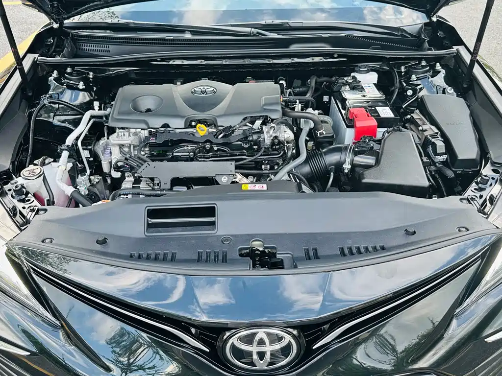 Toyota Camry — миниатюра 22