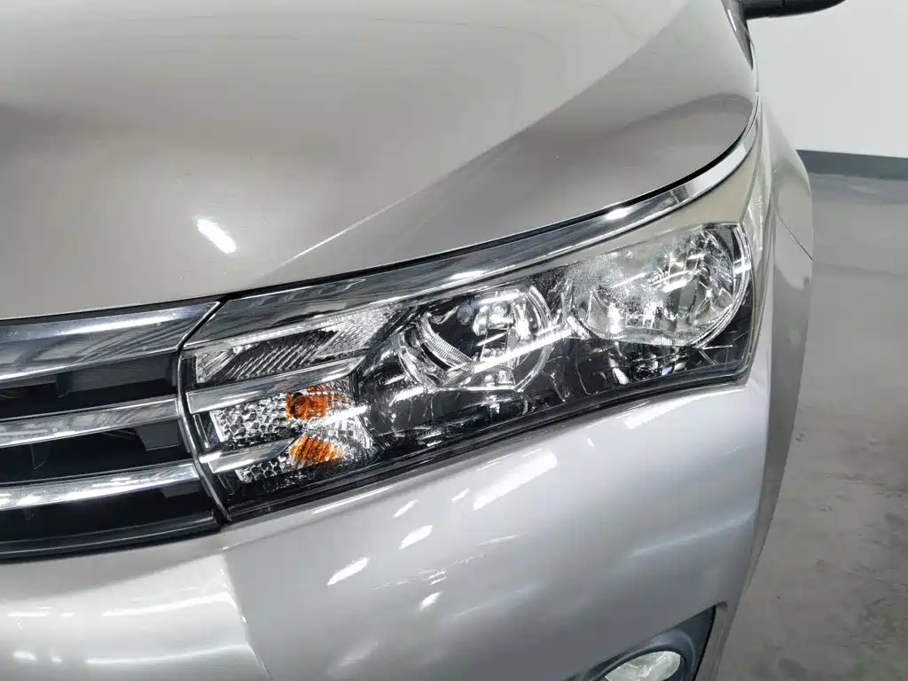 Toyota Corolla — миниатюра 7