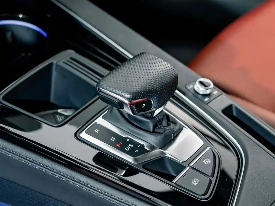 Audi A4L — миниатюра 16