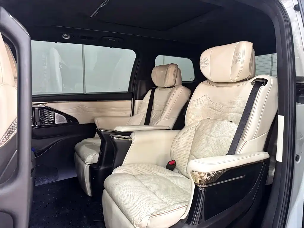 GAC Motor Trumpchi M8 — миниатюра 8