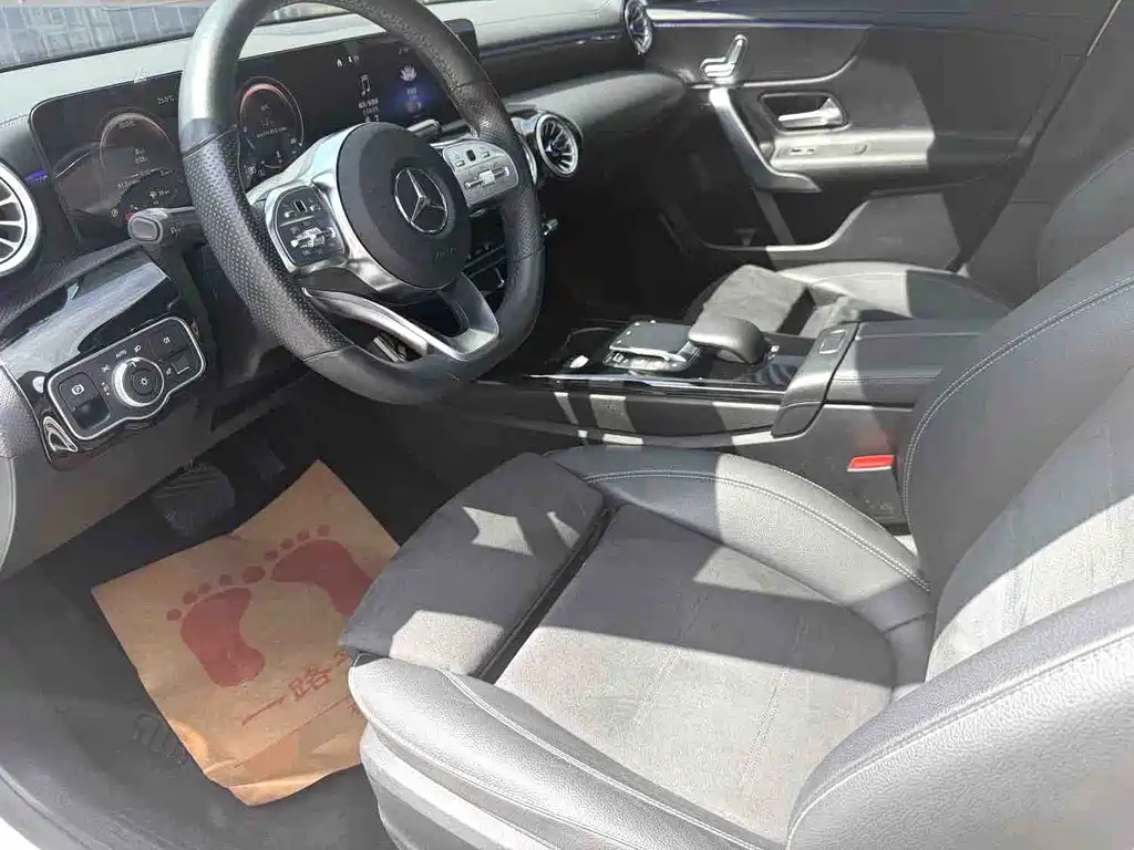 Mercedes-Benz A-Class — миниатюра 4