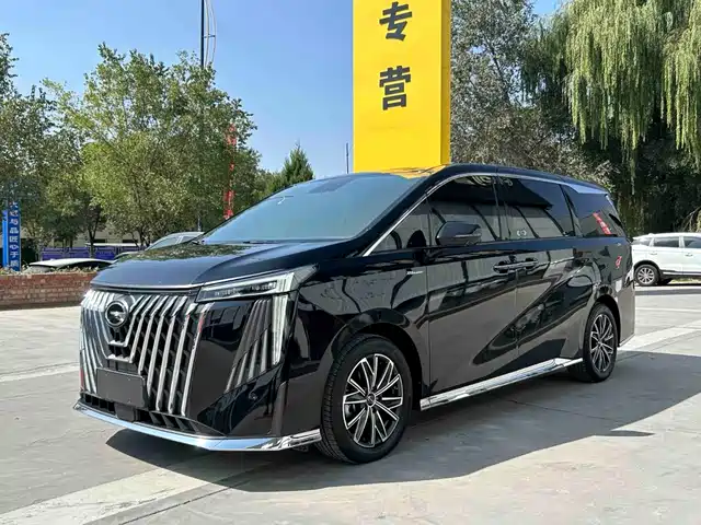 GAC Trumpchi M8