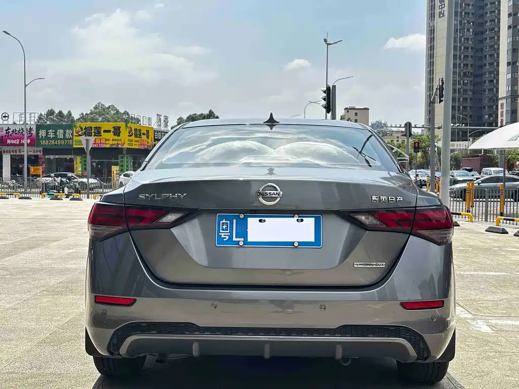 Nissan Sylphy — миниатюра 8