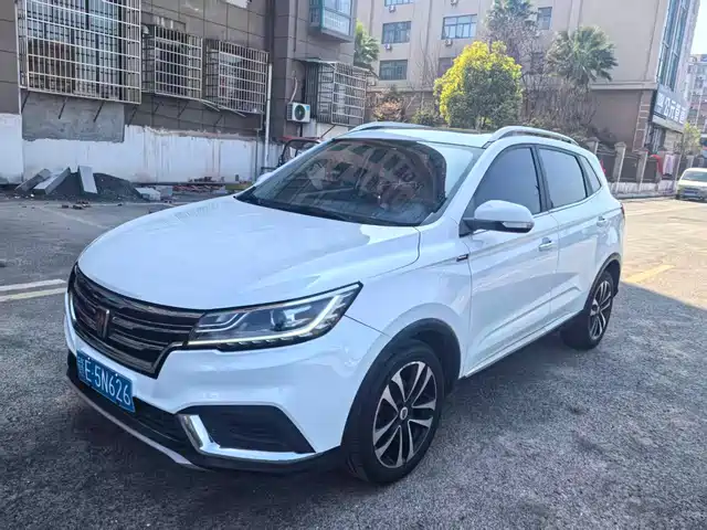 ROEWE RX3
