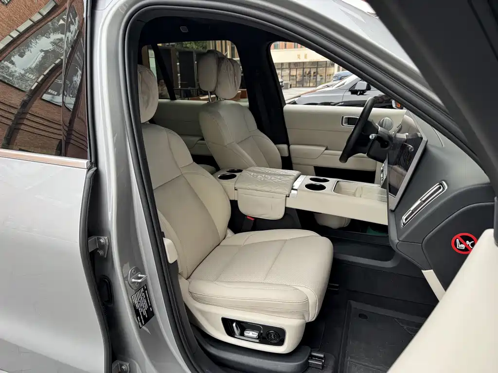 Li Auto Li L8 — миниатюра 21