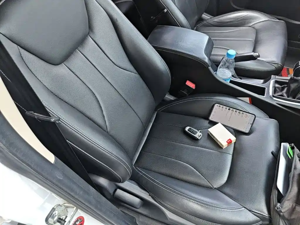 Geely Emgrand — миниатюра 25