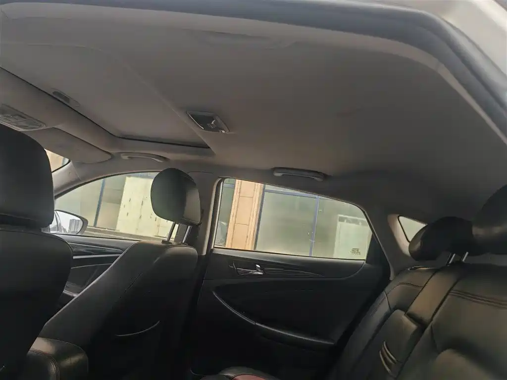Changan Eado XT — миниатюра 12