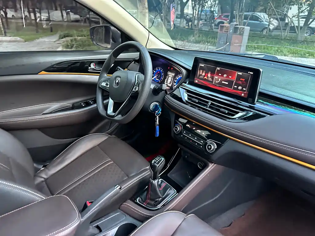 Changan Eado DT — миниатюра 18