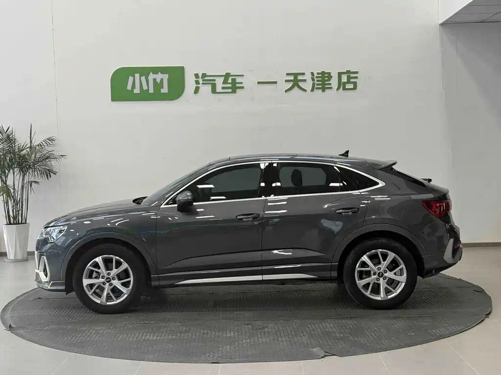 Audi Q3 Sportback — миниатюра 7