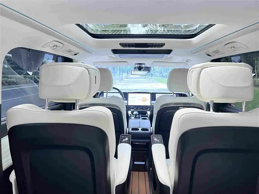 GAC Motor Trumpchi E9 — миниатюра 18