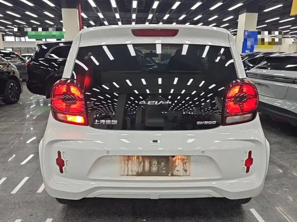 Roewe Clever — миниатюра 6