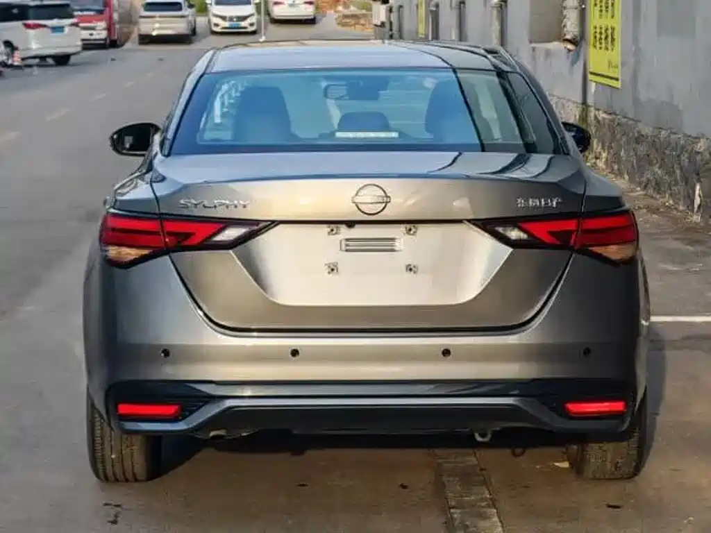 Nissan Sylphy — миниатюра 8