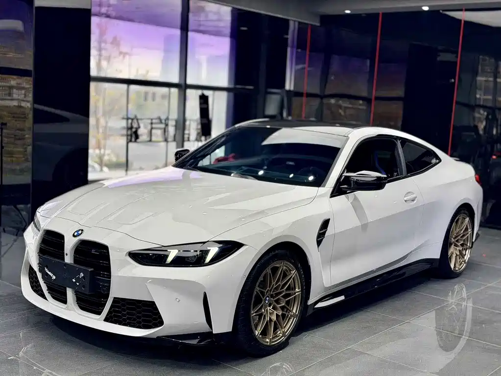 BMW M4 2024