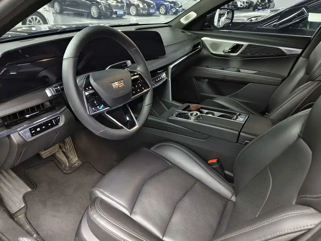 Cadillac CT6 — миниатюра 4