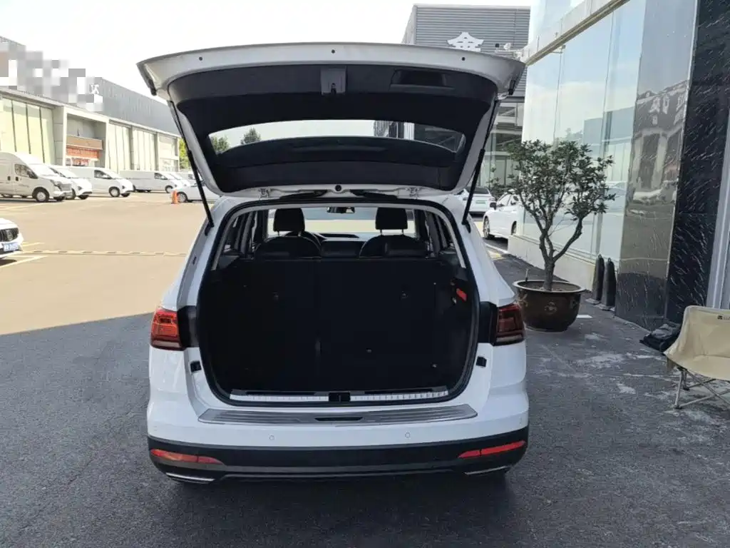 Volkswagen Tharu — миниатюра 19