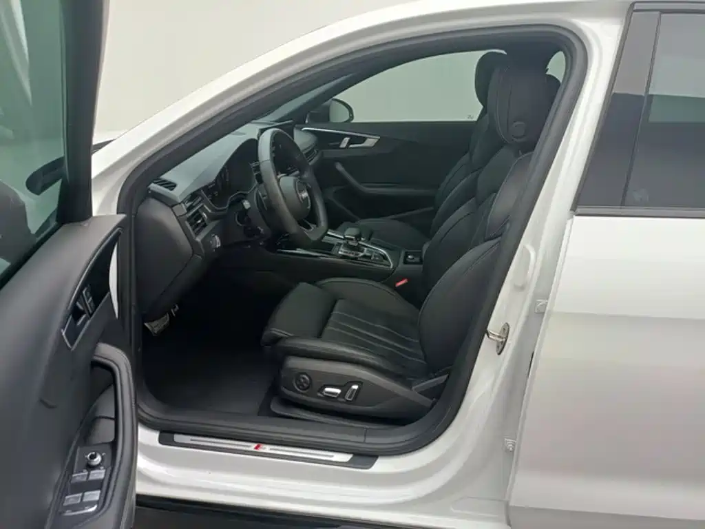 Audi A4L — миниатюра 12