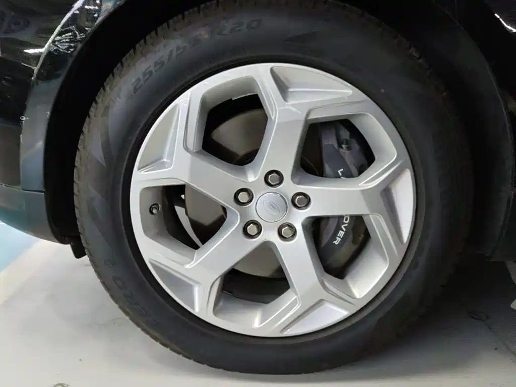 Land Rover Sport PHEV — миниатюра 23