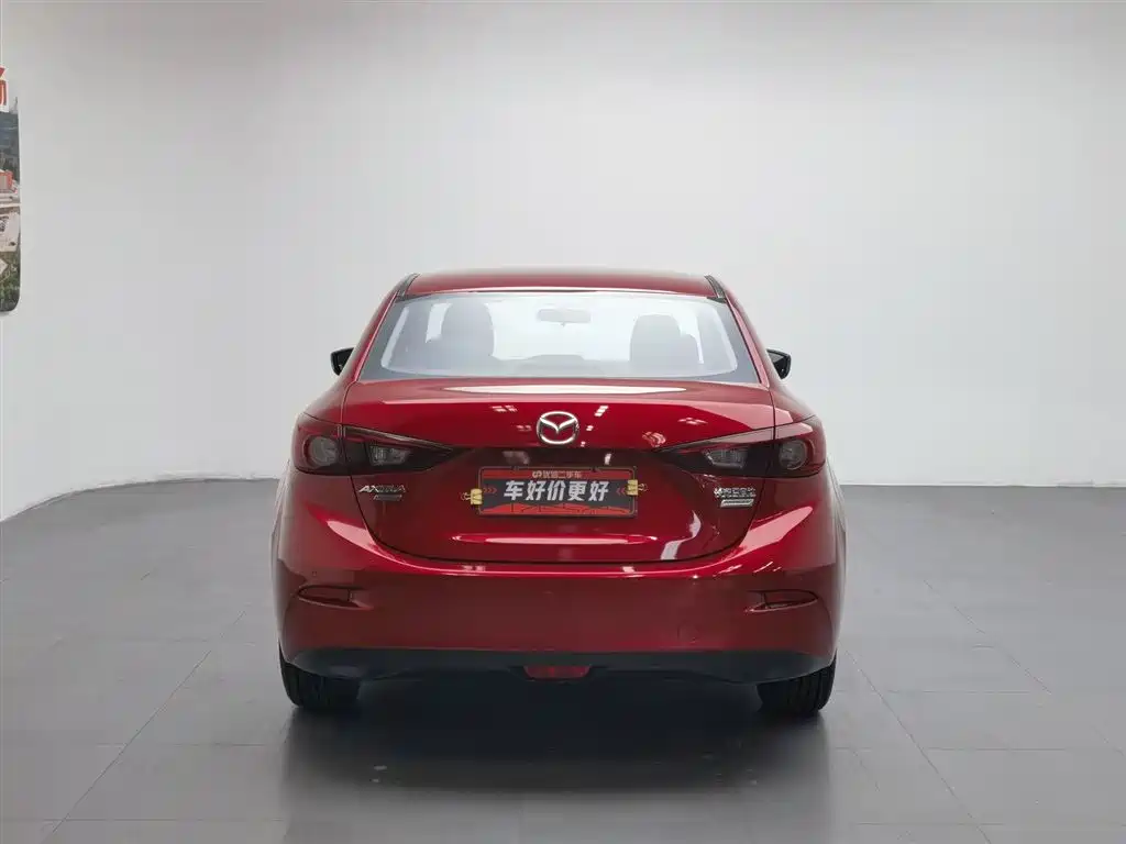 Mazda Mazda3 3 2016 1.5L AT Luxury