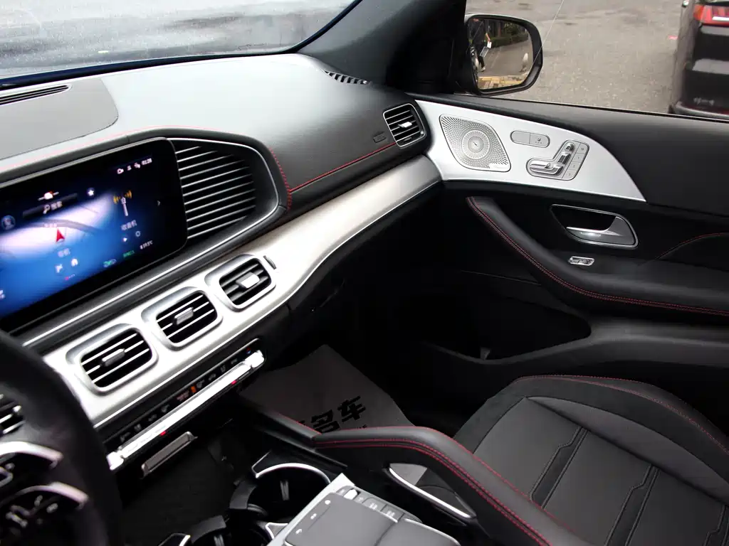 MERCEDES-BENZ GLE AMG