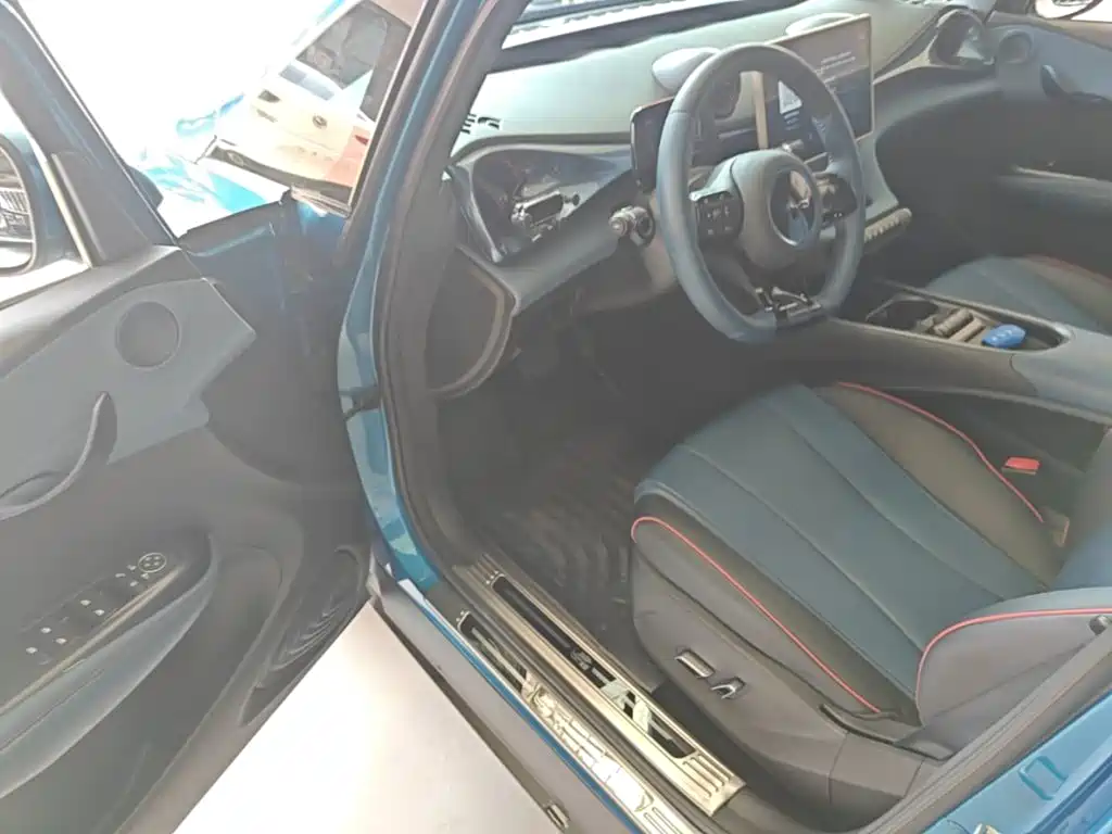 BYD Dolphin — миниатюра 16